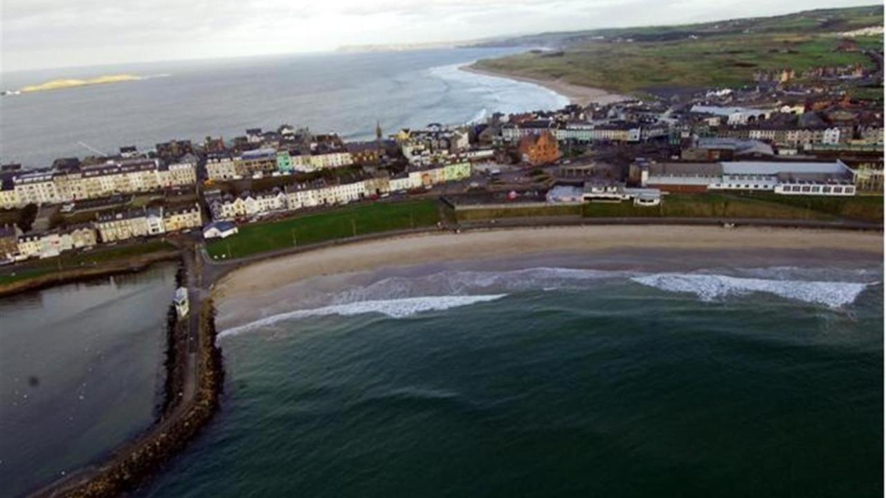 Appartement 5 Dunluce Park - Portrush By The Sea Extérieur photo